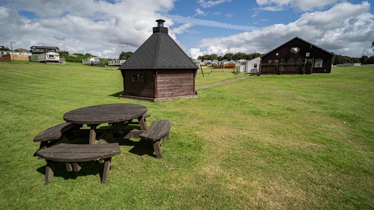 Caravan Rabbit House No 81 At Three Lochs Holiday Park Newton Stewart Luaran gambar
